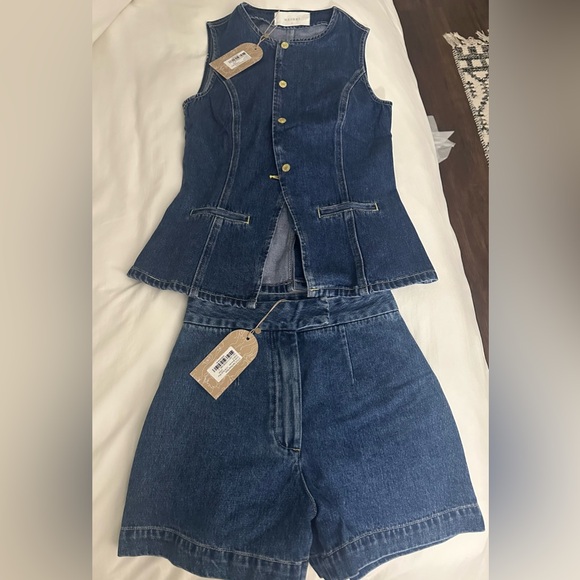 Meshki Indigo Denim Buttoned Vest & Shorts Set - Picture 5 of 5